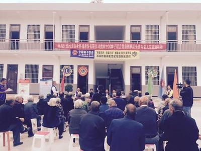 電商搭起脫貧致富橋--記渭南市臨渭區十八屆人大代表王貞養